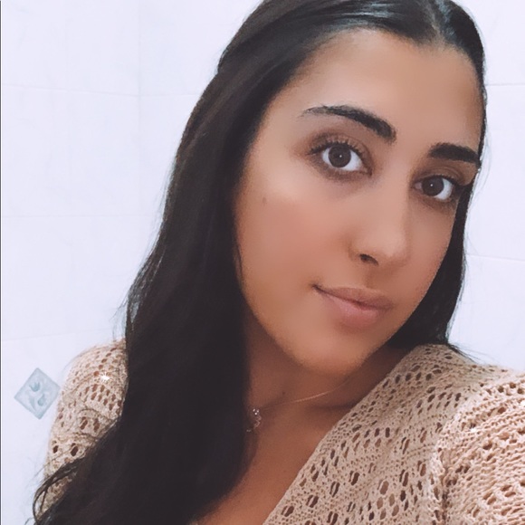 Meet your Posher, Rachel - Picture 1 of 1